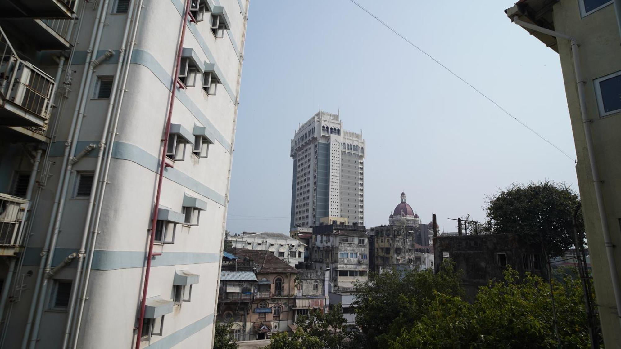 The Colaba Pod Hostel Mumbai Exterior photo